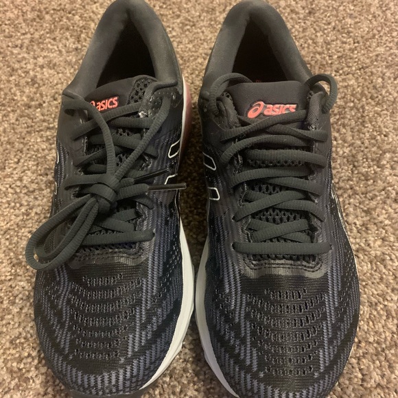 Asics Shoes - ASICS GT-2000 8 new